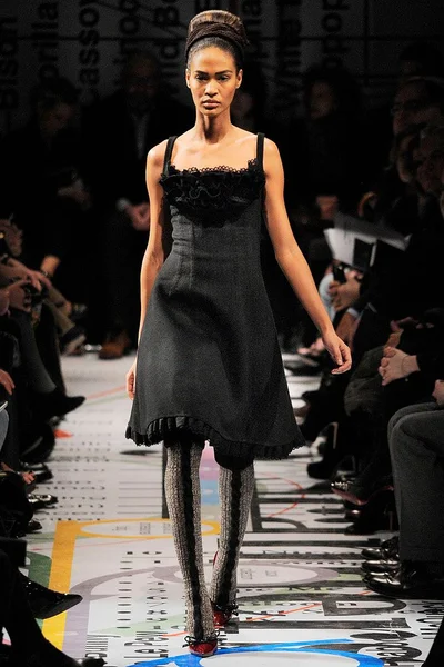 Look 5